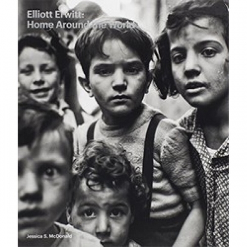 Elliott Erwitt: Home Around the World 