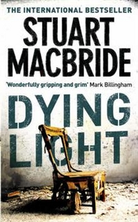 Macbride, Stuart Dying Light (Intern. bestseller) 