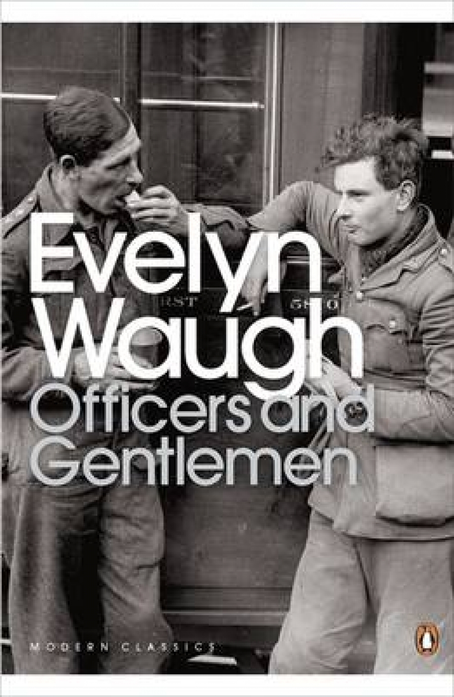 Waugh, Evelyn Officers and Gentlemen 