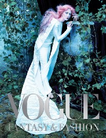 Vogue Vogue: Fantasy & Fashion 