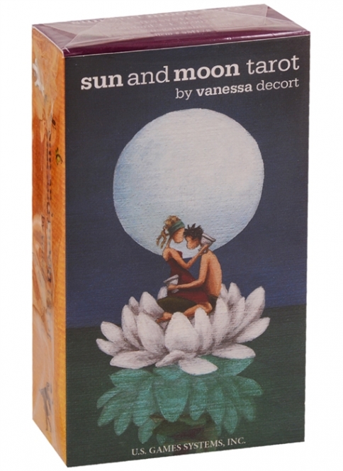 Decort V. Sun and Moon Tarot 