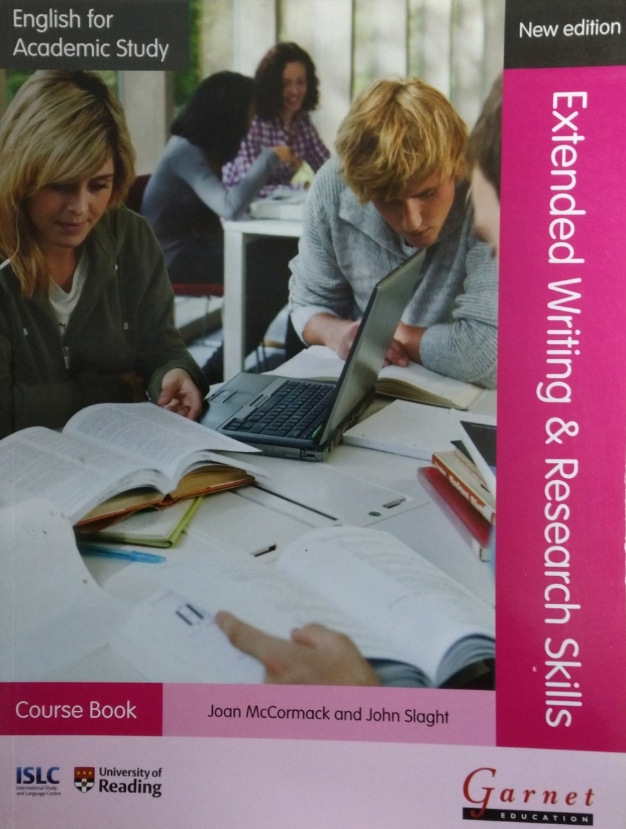 John, Mccormack, Joan; Slaght EAS Extended Writing and Research Skills Student's Book (2012 edition) 